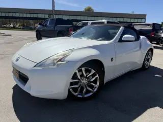 2010 Nissan 370Z Roadster Touring