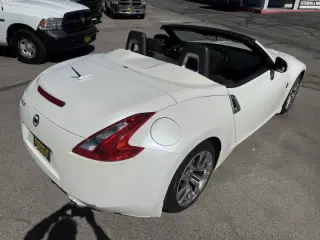 2010 Nissan 370Z Roadster Touring