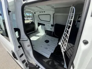 2021 RAM ProMaster City Tradesman