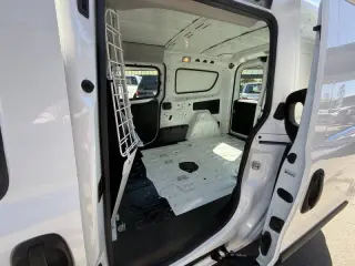 2021 RAM ProMaster City Tradesman