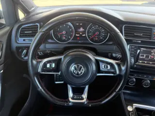 2015 Volkswagen Golf GTI SE