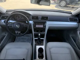 2013 Volkswagen Passat SE PZEV
