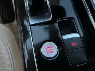2016 Audi A8 L 4.0T quattro Sport