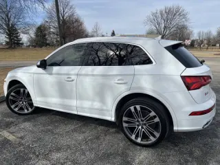2018 Audi SQ5 3.0T quattro Premium Plus