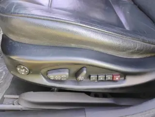 2005 BMW 3 Series 330xi