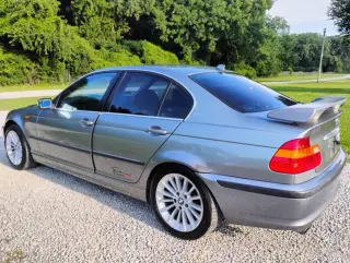 2005 BMW 3 Series 330xi