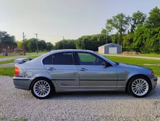 2005 BMW 3 Series 330xi