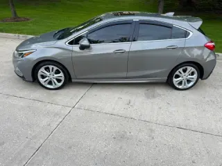 2017 Chevrolet Cruze Premier Auto