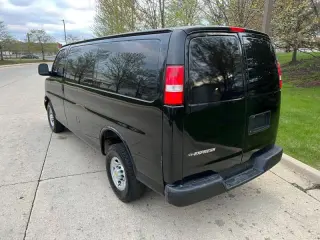 2017 Chevrolet Express 2500