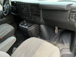 2017 Chevrolet Express 2500