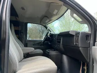 2017 Chevrolet Express 2500