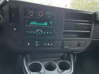 2017 Chevrolet Express 2500