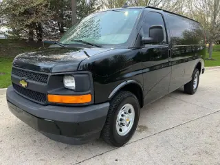 2017 Chevrolet Express 2500