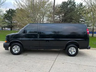 2017 Chevrolet Express 2500