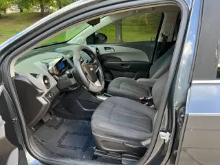 2013 Chevrolet Sonic LT Auto