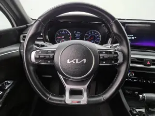 Kia K5 2022 GT-Line 4dr Sedan