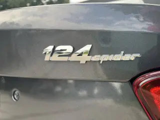 2017 FIAT 124 Spider Classica