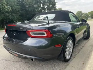 2017 FIAT 124 Spider Classica
