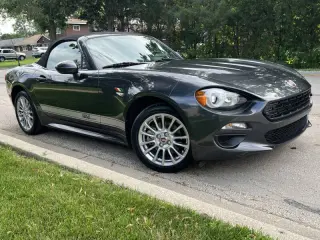 2017 FIAT 124 Spider Classica