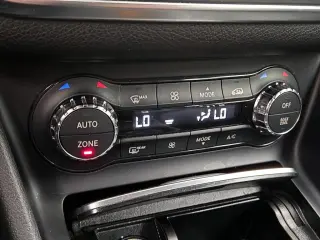 Mercedes-Benz CLA 2017 CLA 250 4dr Sedan