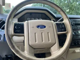 2008 Ford F-350 Super Duty Lariat