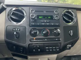 2010 Ford F-350 Super Duty XLT