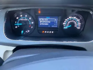 2018 Ford Taurus SE