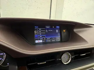 Lexus ES 350 2016 4dr Sedan
