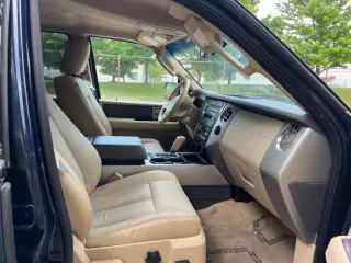 2014 Ford Expedition XLT