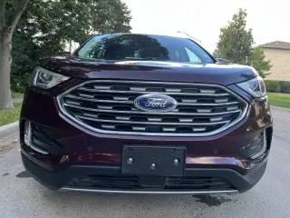 2021 Ford Edge Titanium