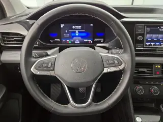 Volkswagen Taos 2022 S 4dr SUV