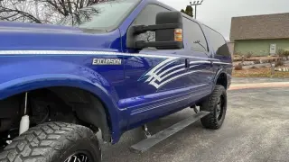 2005 Ford Excursion XLT