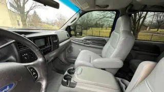 2005 Ford Excursion XLT