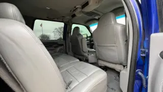 2005 Ford Excursion XLT