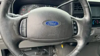2005 Ford Excursion XLT