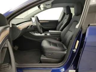 Tesla Model Y 2024 AWD Long Range 4dr Crossover