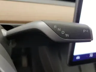 Tesla Model Y 2024 AWD Long Range 4dr Crossover