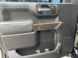 2022 GMC Sierra 1500 Limited Elevation Standard