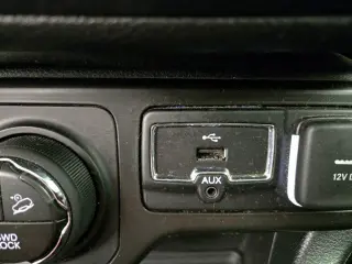 Jeep Renegade 2020 4x4 Trailhawk 4dr SUV