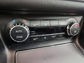Mercedes-Benz GLA 2018 AWD GLA 250 4MATIC 4dr SUV