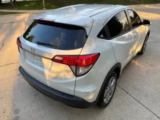 2021 Honda HR-V LX