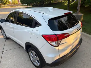 2021 Honda HR-V LX