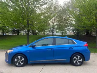 2017 Hyundai Ioniq Hybrid SEL