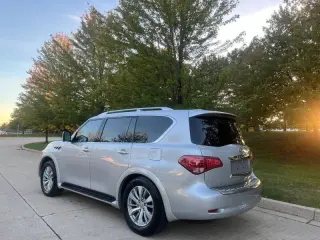 2017 Infiniti QX80