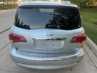2017 Infiniti QX80