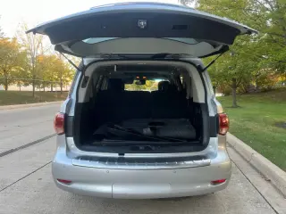 2017 Infiniti QX80