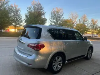 2017 Infiniti QX80