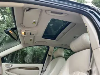 2003 Jaguar X-Type 2.5
