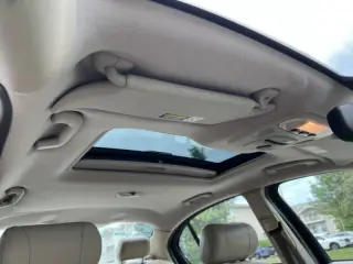 2003 Jaguar X-Type 2.5