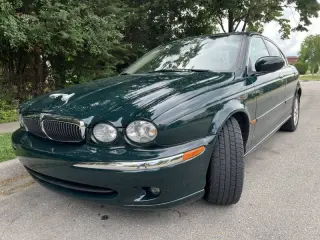 2003 Jaguar X-Type 2.5